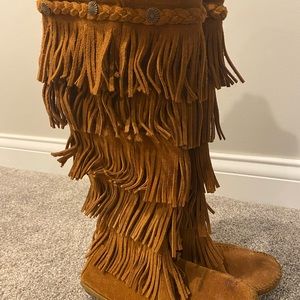 Minnetonka Moccasin Boots
